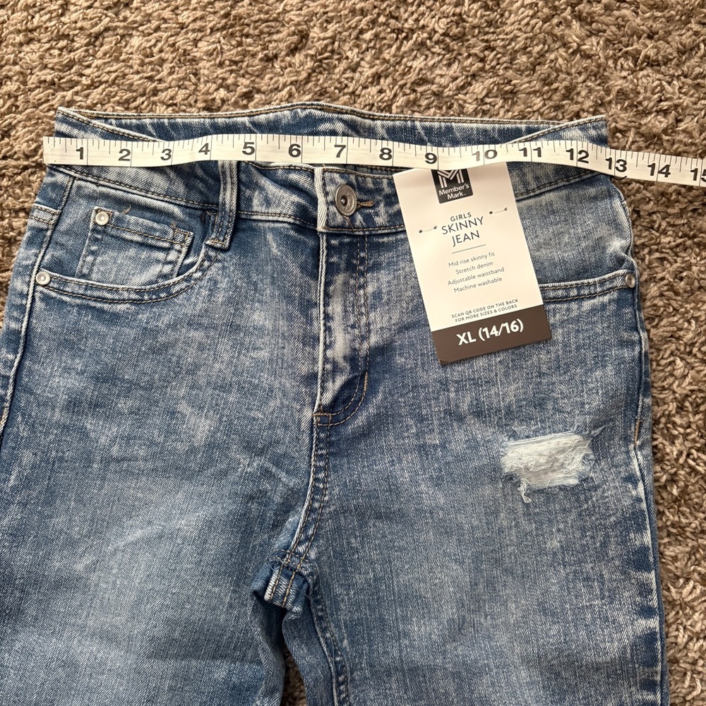 Girls Stylish Light Blue Skinny Jeans - Picture 3 of 12